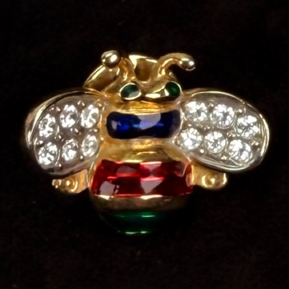 Goldtone with bling red green blue Bee brooch pin